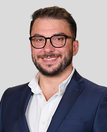 Headshot of Derek Kalish