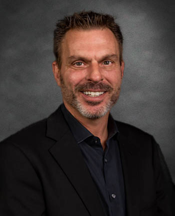 Headshot of Clayton Cline