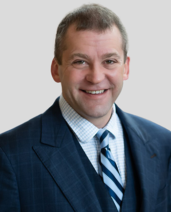 Headshot of Charles Tharp