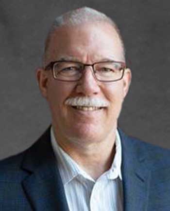 Headshot of Bruce Piper