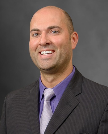 Headshot of Todd Holzknecht
