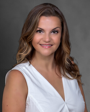 Headshot of Jennifer Grube