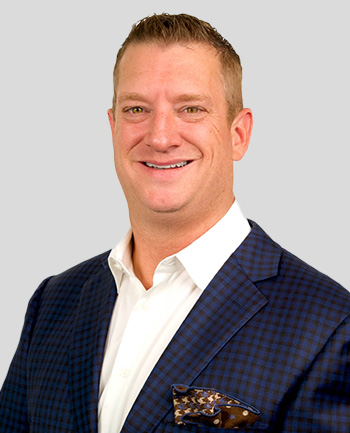 Headshot of Ryan Grubbs