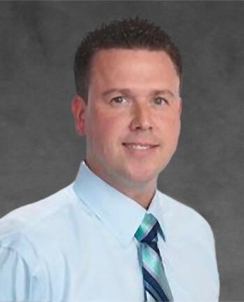 Headshot of Matthew Reid