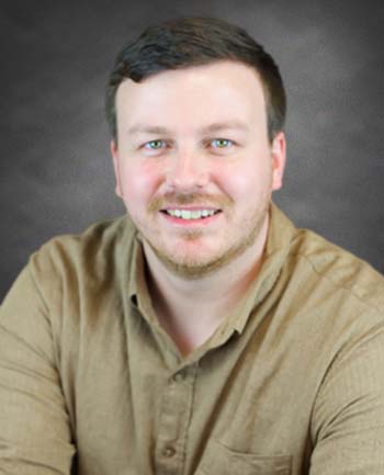 Headshot of Daniel Iezzi