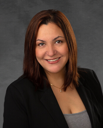 Headshot of Claudia Caminiti