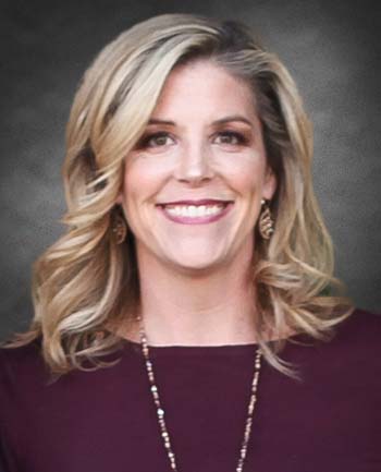 Headshot of Julie Van Groningen