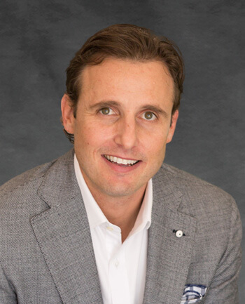 Headshot of Chris Devin