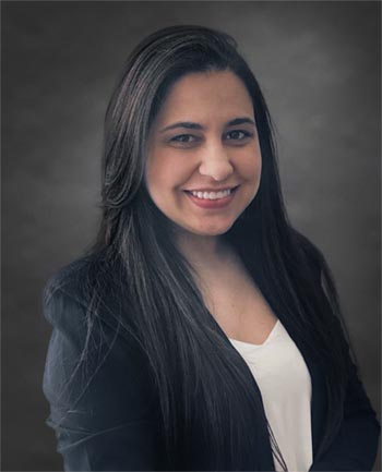 Headshot of Bruna Sampaio