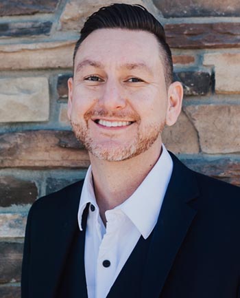 Headshot of Beau Bradley