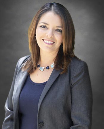 Headshot of Reina Gutierrez