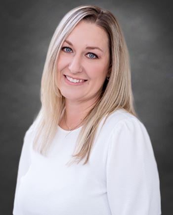 Headshot of Kelly Rush